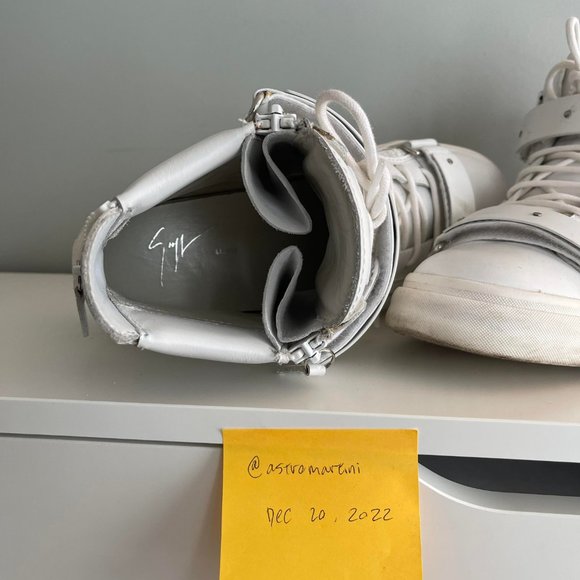 Giuseppe Zanotti High Top Leather Sneakers - Picture 5 of 10